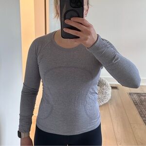 Lululemon Swiftly Tech Long Sleeve Shirt 2.0, Size 6, Light Purple/Grey